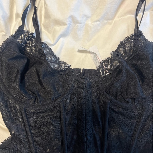 UO Out From Under Supernova Corset - Picture 4 of 5